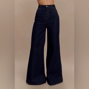NWT Meshki Jen Wide Leg Flare Denim Jeans – Indigo Blue